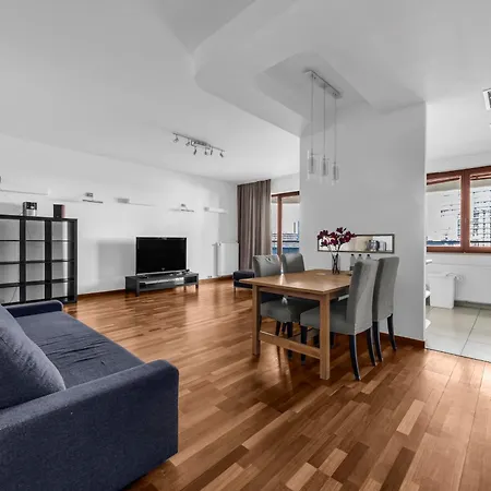 Appartamento Bukowinska 22a With Terrace By Bookinghost