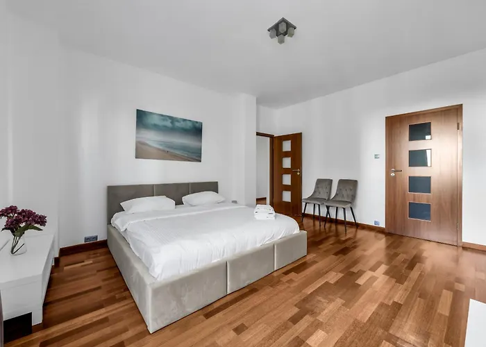 Bukowinska 22a With Terrace By Bookinghost Lejlighed