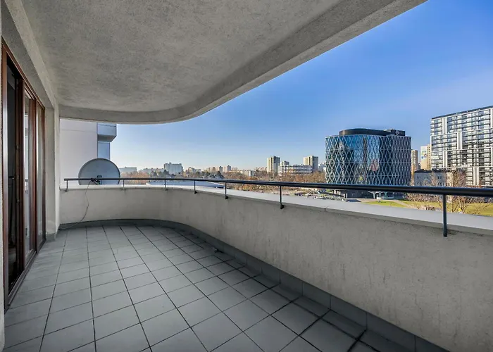 Lejlighed Bukowinska 22a With Terrace By Bookinghost